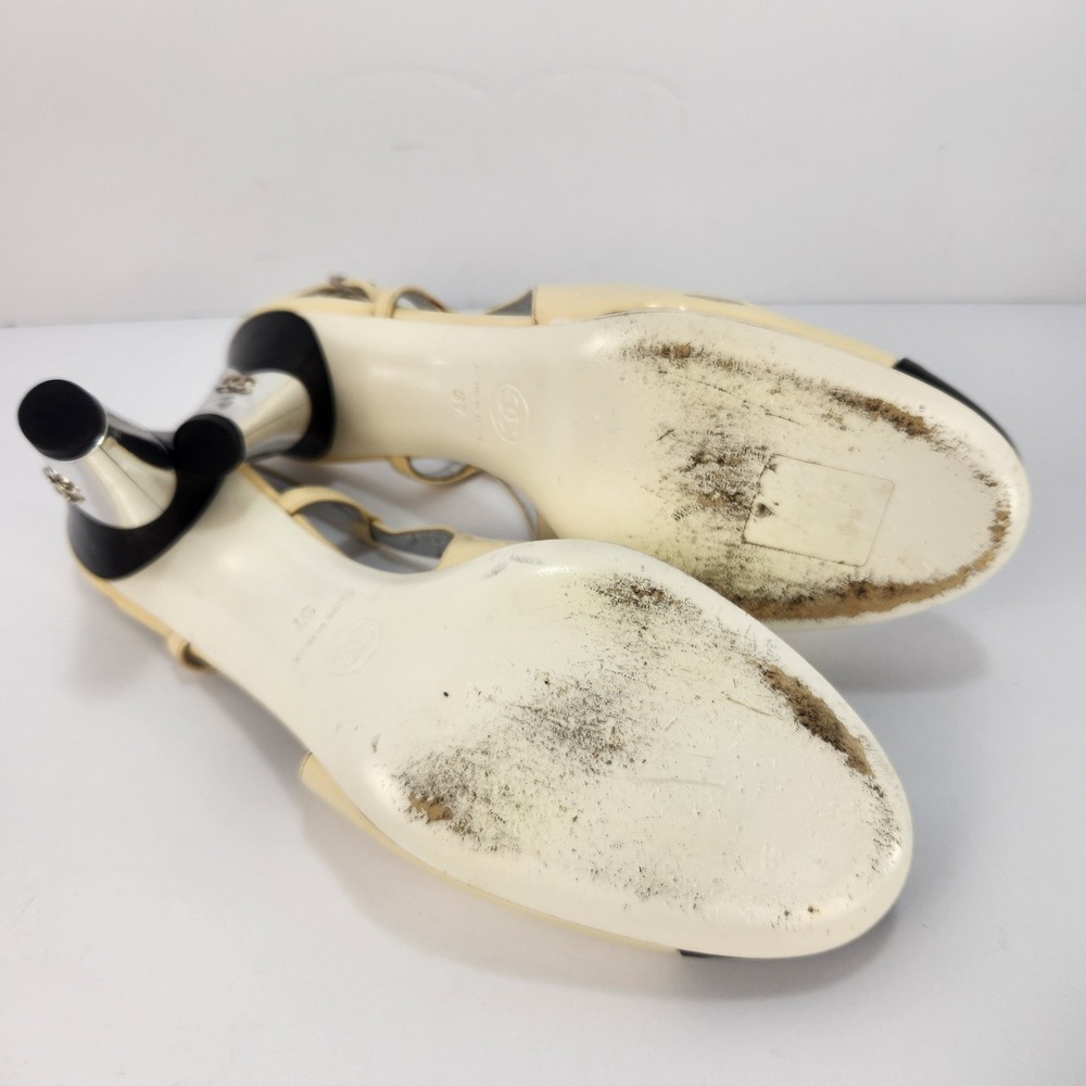 Chanel Vintage Women's High Heel Classic Pumps Cream/Black Cap Toe Size 37 (6.5) - Picture 9 of 9